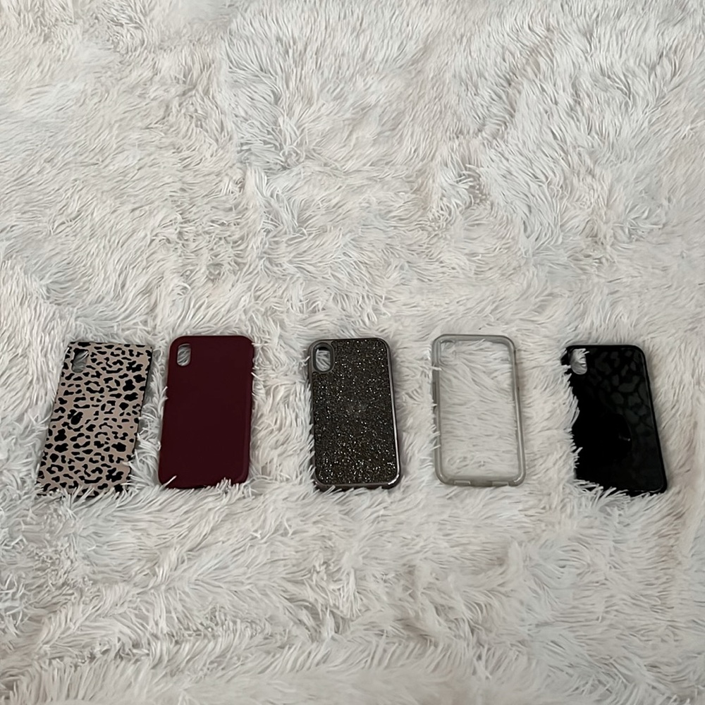 Lot of iPhone XR cases